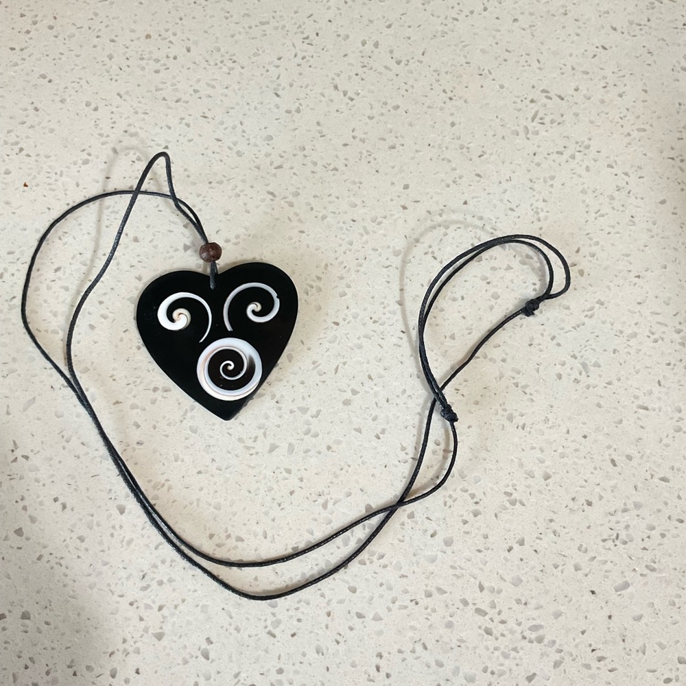 Black Heart Pendant Necklace
